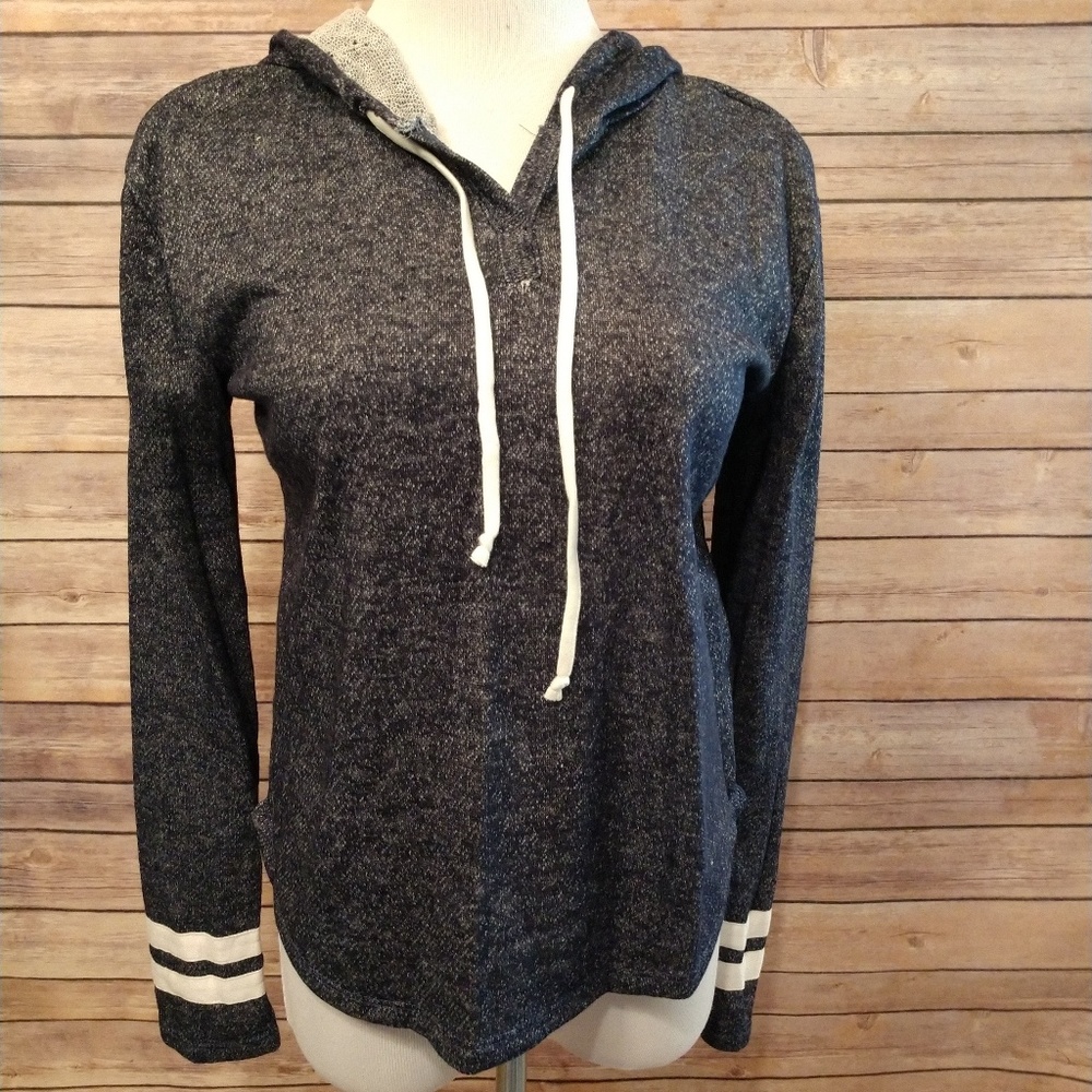 Lightweight Sweatshirt - Large - Picture 7 of 7